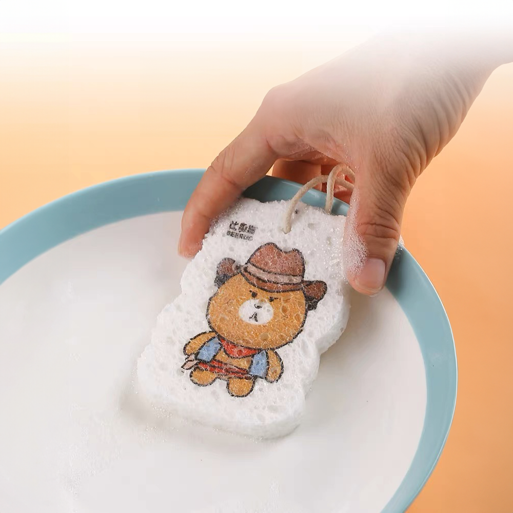 Self Expanding Dishwashing Sponge Made of Compressed Wood Pulp