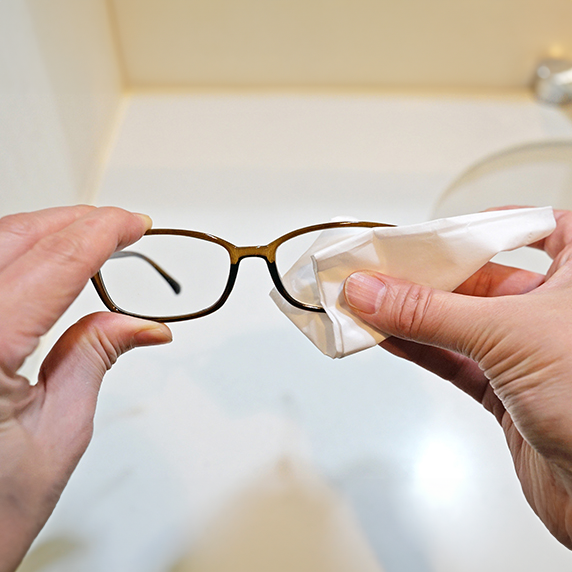 Soft99 Anti-fog Gel for Glasses Spectacles (Megane No Kumori Tome Gel)