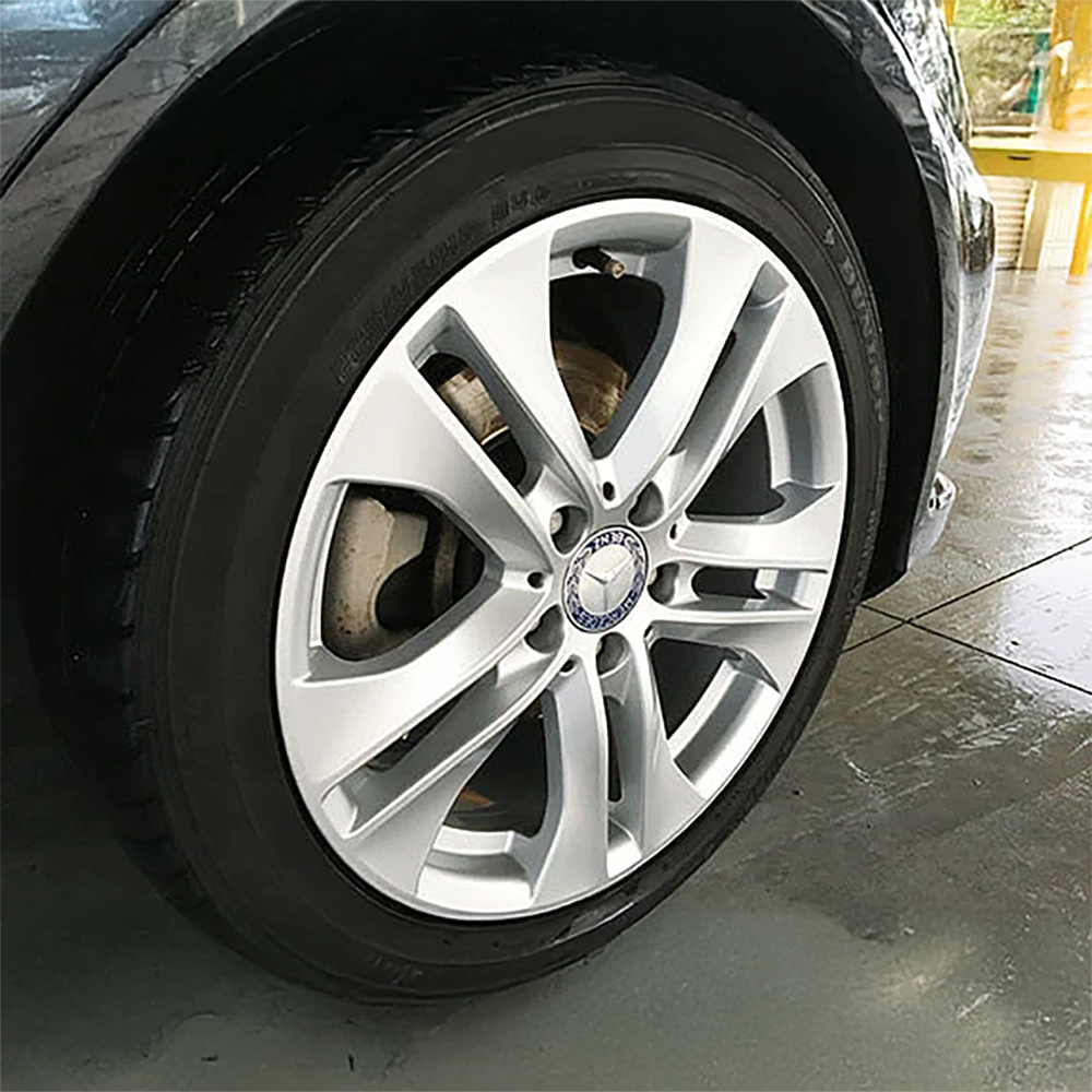 Soft99 Wheel Dust Blocker Spray Kit
